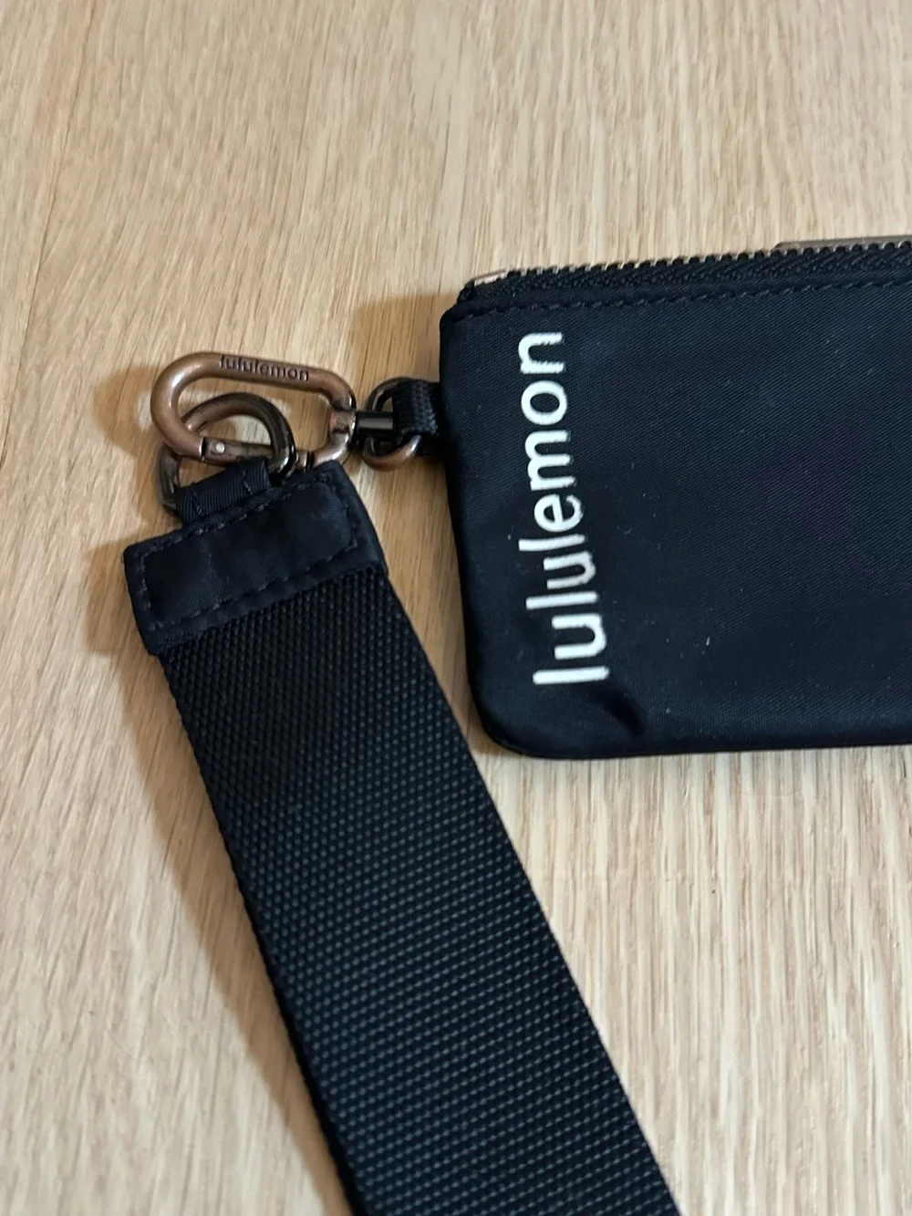 lululemon athletica Black Key & Card Holder Wristlet